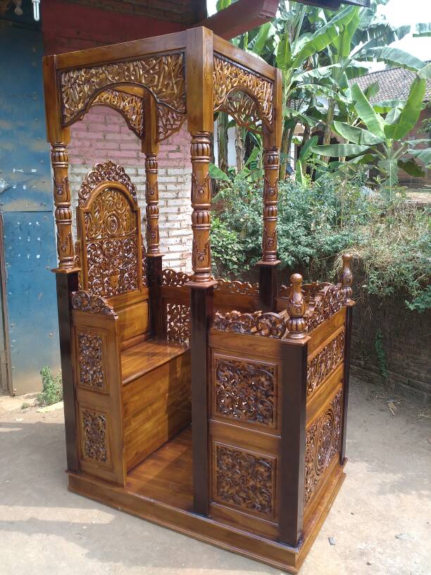 Mimbar Masjid Kubah Jati Pintu Samping Jepara