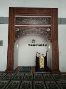 Gebyok Mihrab Masjid Jati Minimalis
