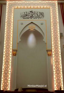 Mihrab Masjid Mewah Terbaru
